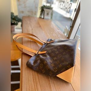 Louis Vuitton Purse